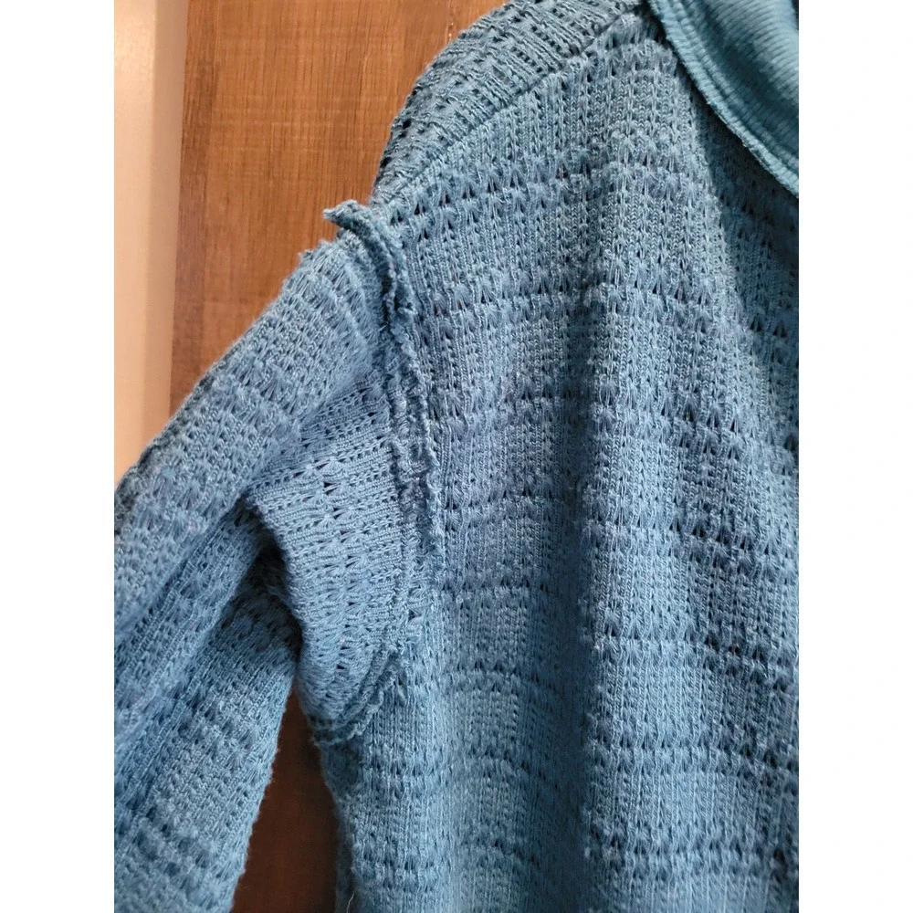 Free People Teal Blue Textured Pointelle Knit Pullover Top XS OB967835